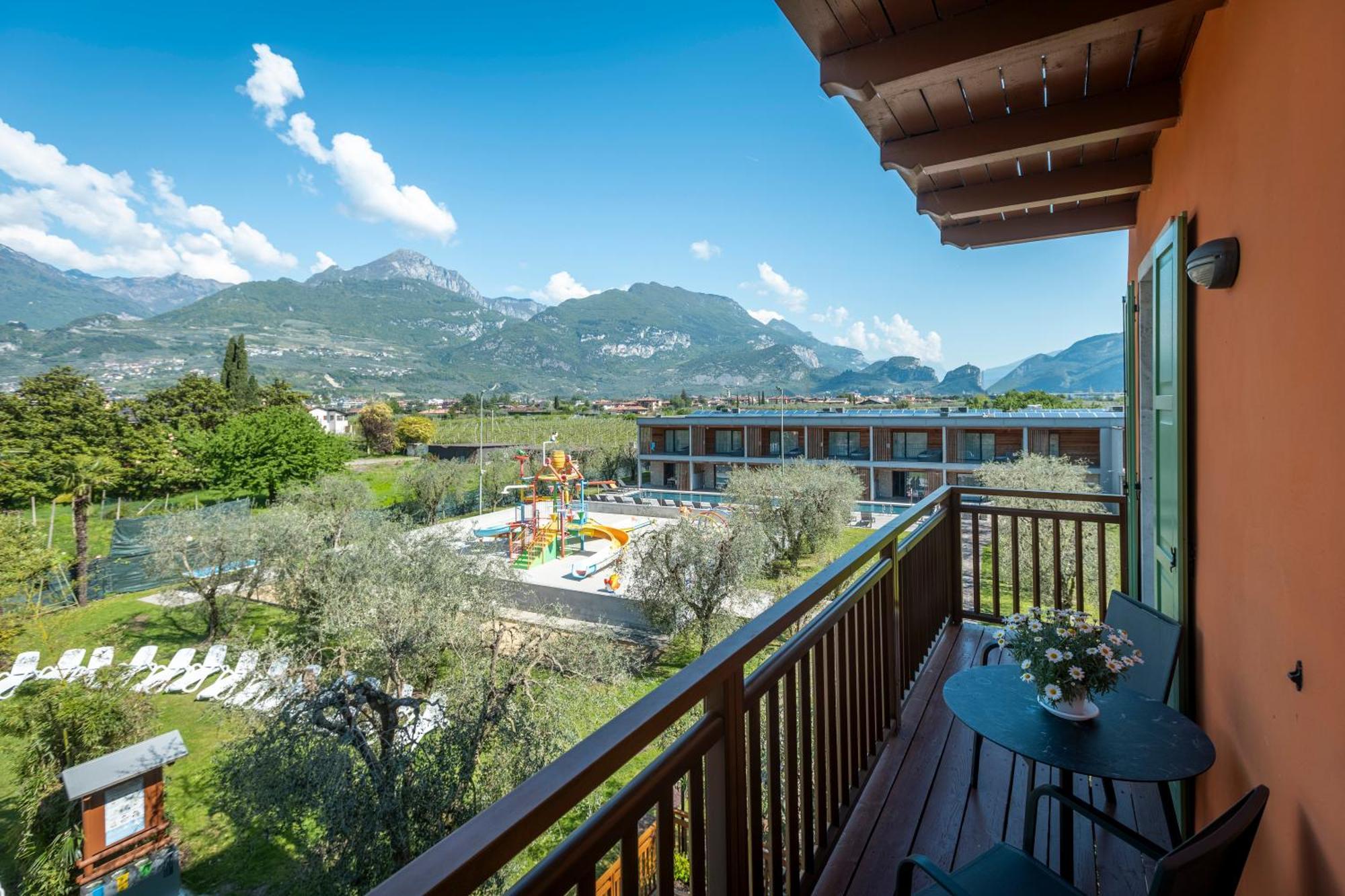 Residence Filanda Riva del Garda Ngoại thất bức ảnh