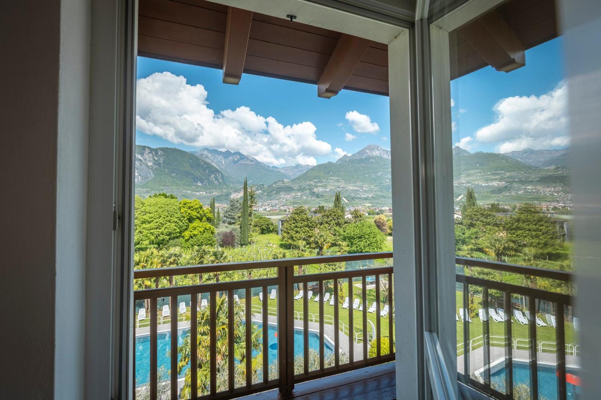 Residence Filanda Riva del Garda Ngoại thất bức ảnh