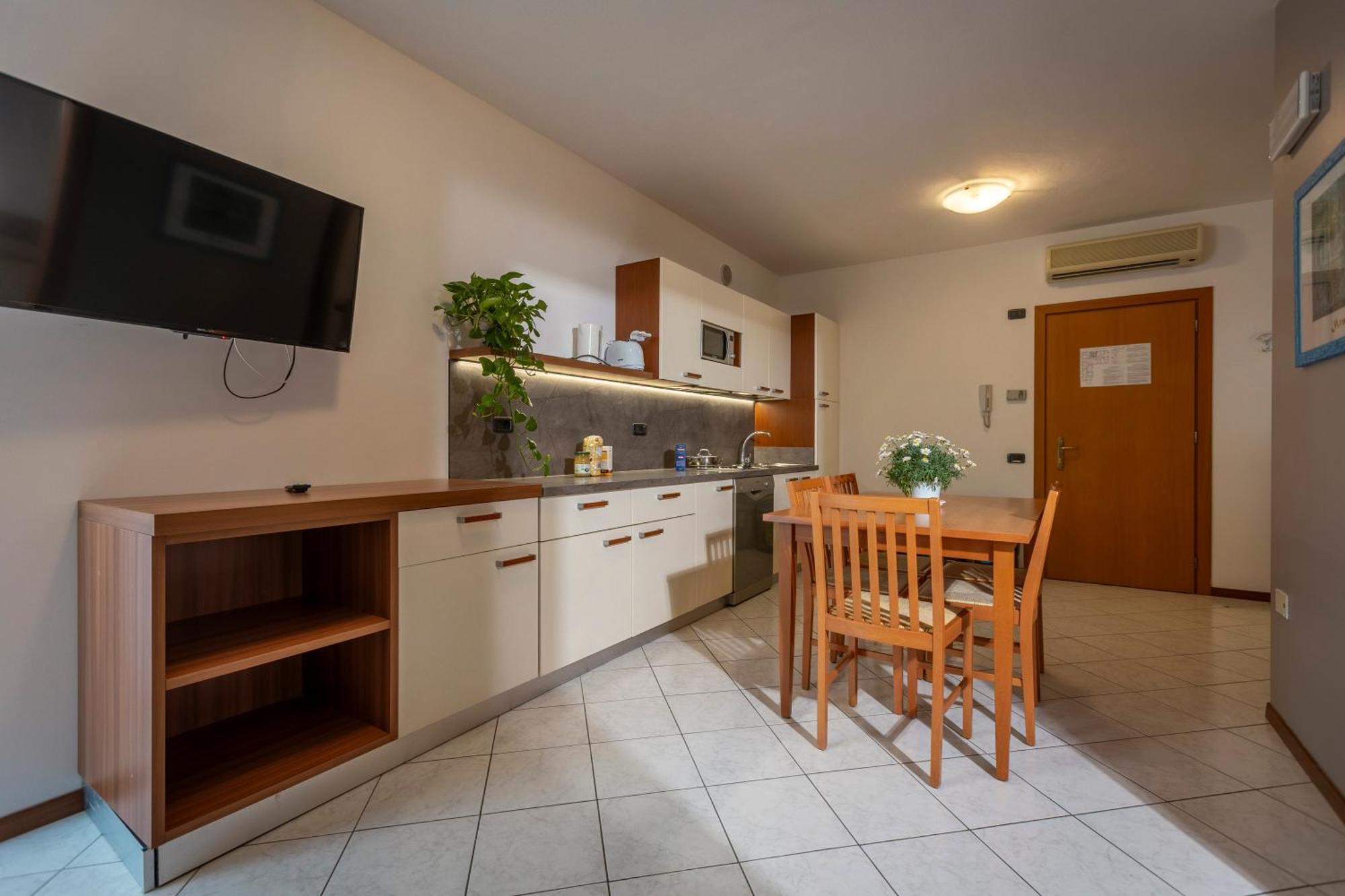 Residence Filanda Riva del Garda Ngoại thất bức ảnh