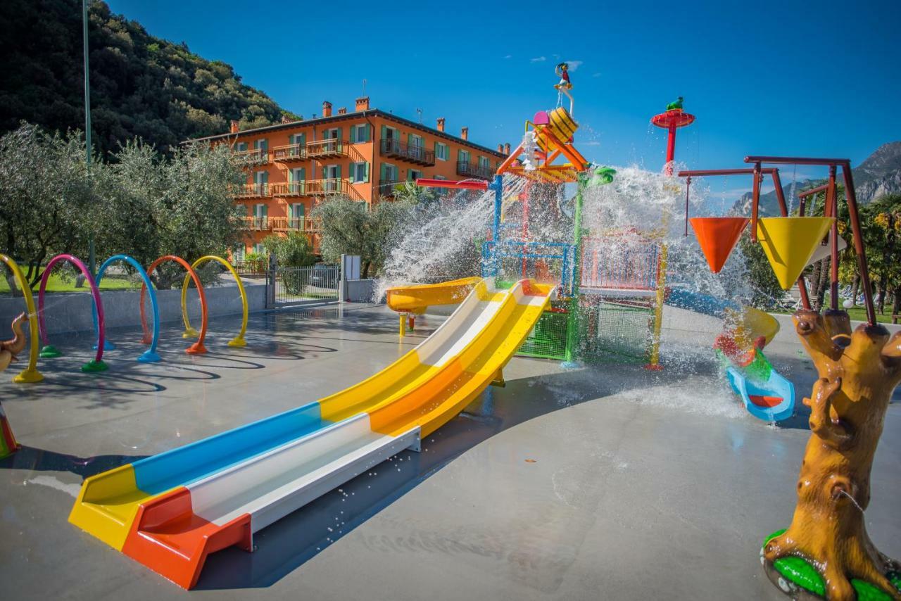 Residence Filanda Riva del Garda Ngoại thất bức ảnh